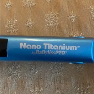 Nano Titanium Ulta thin straightening Iron
